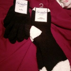 Black socks and gloves